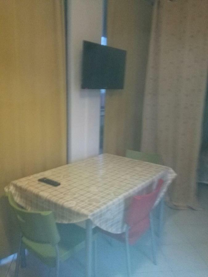 Residence Il Pino Саронно Экстерьер фото